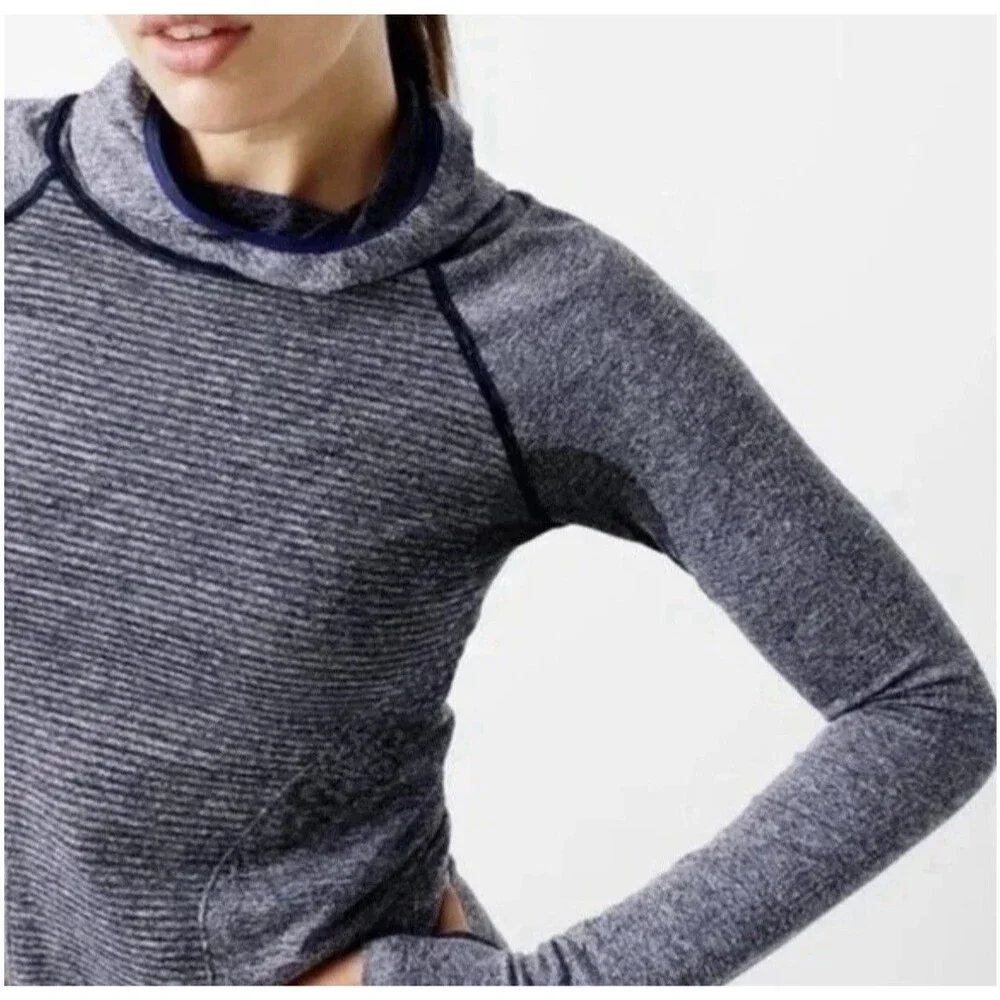 New Balance x J Crew Seamless Thumbhole Hoodie Navy - Size Medium